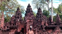 Banteay Srei and Beng Mealea Temples