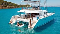 Paros Private Catamaran Cruise to South Paros and Antiparos
