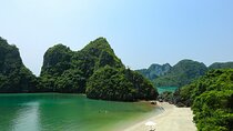 2 Days of Bliss: Luxury Halong Bay Cruise Escape from Hanoi