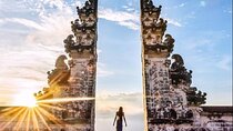 East Bali Tour: Gate of Heaven, Water Palace, Sleeping Gajah