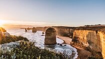 12 Apostles and Great Ocean Road from Melbourne