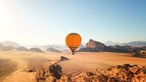 Wadi Rum Sunrise Air Balloon Day Tour and Hotel Transfer
