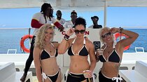 SUNSET PARTY CATAMARAN with DJ & transfers from Montego Bay