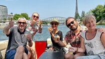 Paris: Shared cruise on the Seine max twelve people