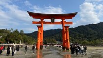 Private Guided Tour to Miyajima from Osaka or Kyoto