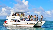 Infinity party boat in Punta Cana