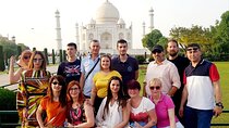 From Delhi : Same Day Taj Mahal and Agra Fort Tour by Car. 