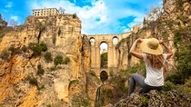 Private day trip from Malaga to Ronda and Marbella, Local driver