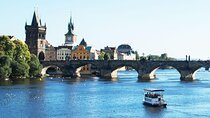Discover Prague's Charles Bridge on Private Boat w/ unl drinks
