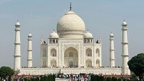 All Inclusive Taj Mahal, Agra Fort, Baby Taj Car with Tour Guide