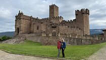 Pamplona Private Tour with Castle of Javier