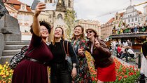 Prague Easter Markets Tour with Czech Traditions and Local Snacks