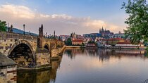 Vienna/Bratislava: Prague Tour Discover the Heart of the City