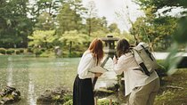 Private Walking Tour in Kanazawa with Local Guides