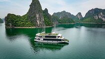 Ha Long Bay Luxury Day Cruise with Buffet Lunch, Caves & Kayaking