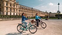 Explore Paris Highlights by Bike