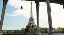Private Paris Photoshoot – Eiffel Tower & Hidden Gems