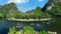 Full-Day Tour from Hanoi to Ninh Binh, Hoa Lu,Trang An & Mua Cave