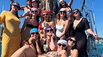 Sail tour tapas day charter boat trip private sailing pirate 
