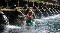 Bali Tirta Empul Tours Experience with Spiritual Cleansing