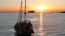 Santorini Sunset cruise