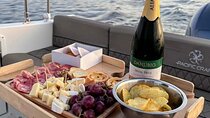 Private 6 Bridges Cruise with Tapas and Port Wine