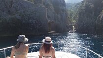 Discover Capri on a private boat tour