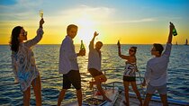 Phuket Coral Island and Sunset Dinner by Luxury Catamaran