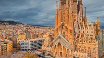 Barcelona Sagrada Familia Guided Tour with Skip the Line