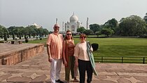Sunrise Taj Mahal Private Tour From Delhi