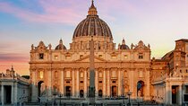 St. Peter's Basilica Guided Tour with Reserved Entrance