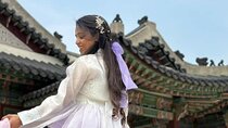 Walking Tour to Changdeokgung Palace with Korean dress Hanbok