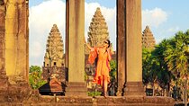 Explore Angkor Temple with Sunset - Small Group