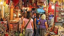 Mumbai Shopping Tour: Your Guide to Indian Traditional Shopping