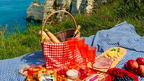 Etretat & Monet Gardens Private Tour from Paris Picnic + Gift
