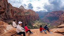 Private Guided Photography & Walking Tour of Zion National Park