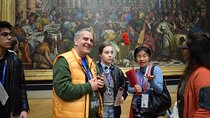 Paris : Louvre Museum Guided Tour with Pre-Booked Tickets