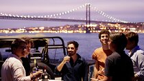 LISBON NIGHT TOUR in a Vintage Jeep with FOOD & DRINK TASTINGS