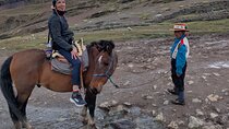 Horseback riding in Ausangate 7 lakes full day - private