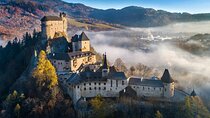 Private Day trip from Vienna to Orava Castle