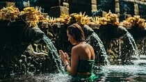 Ubud Tirta Empul Temple Tour with Purification Experience
