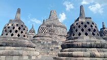 Borobudur Prambanan Tumpaksewu Bromo Ijen with Bali transfer