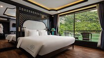 Halong & Lan Ha Bay 2-Day Luxury Cruise from Hanoi with Balcony