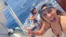 Ibiza: Private sailboat excursion with aperitif