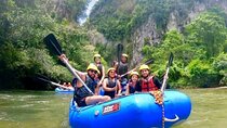 Rio Claro Full Rafting Tour from Medellin with Lunch