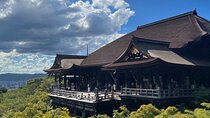 Private Walking Tour Kiyomizu Temple & Yasaka Shrine Monitor tour