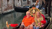 Gondola Ride with Private Walking Tour in Venice