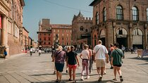 Bologna Walking Tour with Tower Sky View and Archiginnasio