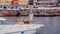 Porto: Private Luxury Yacht Cruise with Wines and Local Snacks