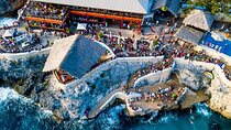 Negril Beach Rick's Cafe Bamboo Rafting Margaritaville Shopping